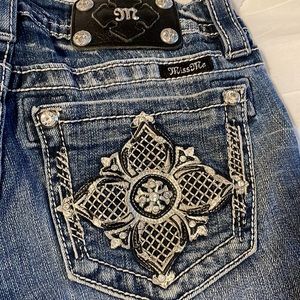 Miss Me Bling Mid-Rise size 27 Jeans